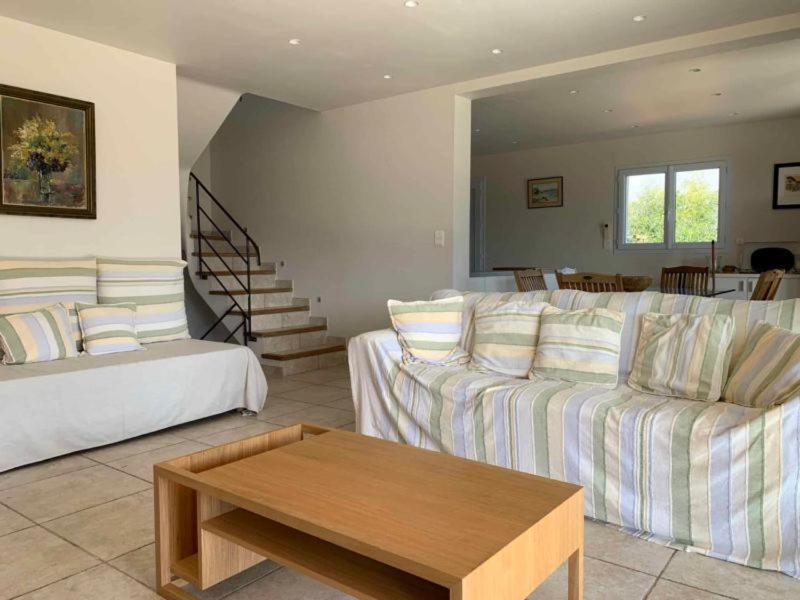 Les De Lava Holiday home